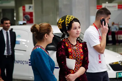 Фасоны туркменских платьев: фото современные и красивые