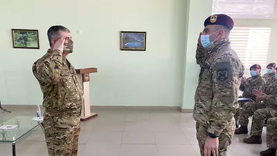 Закир Гасанов побывал в воинской части Сил спецназа - фото, видео -  04.01.2022, Sputnik Азербайджан