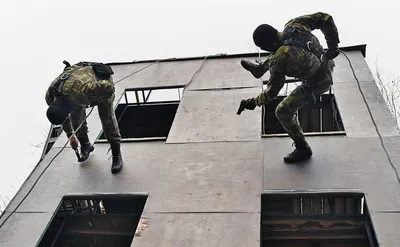 Трутнев и Кириенко предложили создать по всей России центры для спецназа —  РБК