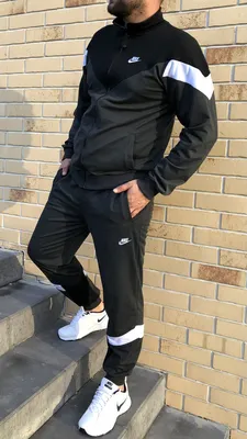 Костюм мужской Nike M Sportswear Club Lined Woven Tracksuit черный S -  купить в Москве, цены на Мегамаркет