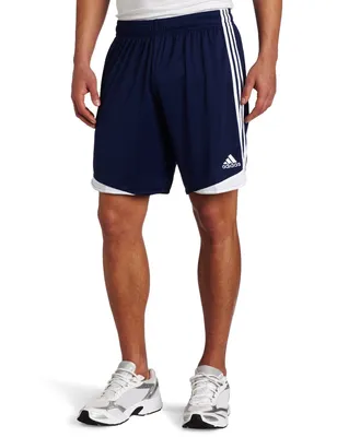 Мужские спортивные шорты Adidas (Адидас) GM0643 купить за 3499 руб.
