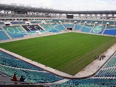 Стадион \"Черноморец\": газон уложен - Футбол 24