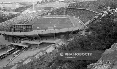 Скачать обои Armenia, Стадион, Stadium, Армения, Ереван, Yerevan, Hrazdan  Stadium, Стадион Раздан, раздел спорт в разрешении 1024x1024