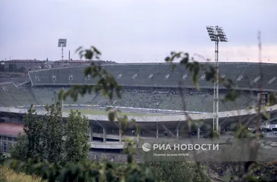 Стадион «Раздан» • Архитектура советского модернизма