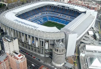 Стадион Сантьяго Bernabeu Real Madrid, Испании Редакционное Фотография -  изображение насчитывающей напольно, клуб: 96931402