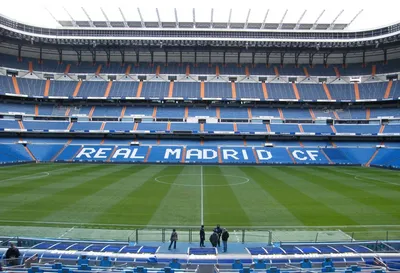10299 LEGO® ICONS „Real Madrid“ стадион – Santiago Bernabéu цена | pigu.lt
