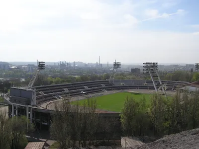 Файл:Shakhtar Stadium in Donetsk.jpg — Википедия