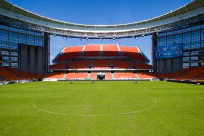 Стадион «Екатеринбург Арена» - статусы на Sports.ru