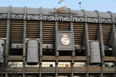Стадион Сантьяго Бернабеу. Описание, фото и видео, оценки и отзывы  туристов. Достопримечательности Мадрида, Испания.
