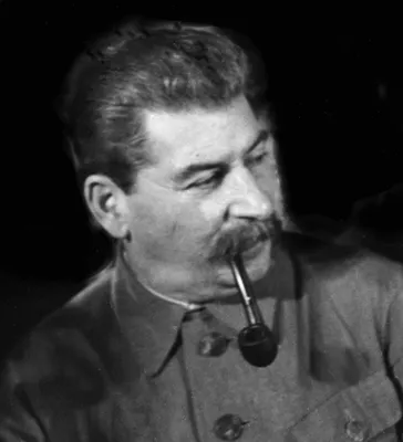 Сталина на вас нет. Сколько однофамильцев советских вождей живет в КР -  21.05.2018, Sputnik Кыргызстан