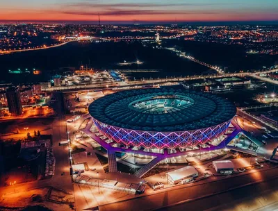 Он сплыл. Стадион \"Волгоград-Арена\" после дождя