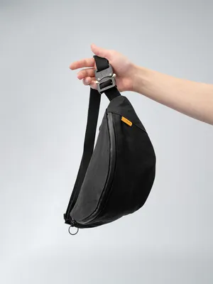 Banana Crossbody Bag – Fanny Pack - Trakke