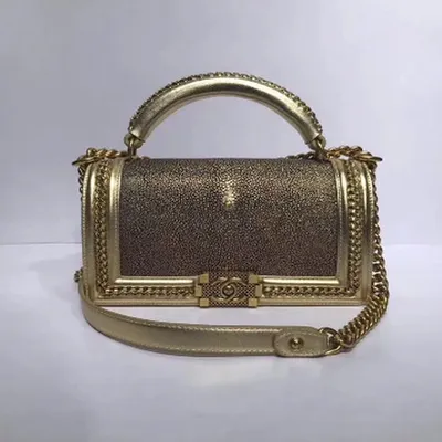 Chanel Boy Shoulder bag 389028 | Extension-fmedShops | Сумка marc jacobs  small camera bag line gold