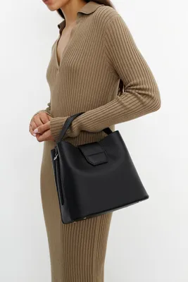 Классическая женская сумка тоут на короткой ручке. - купить с доставкой по  выгодным ценам в интернет-магазине OZON (852469242)
