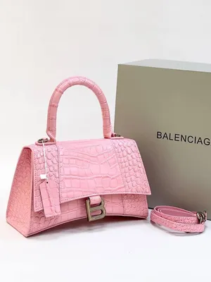 Balenciaga выпустила сумку в виде пачки Lay's