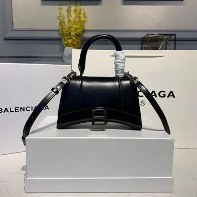 The $2,000 Balenciaga Ikea Bag Is Actually Awesome | GQ