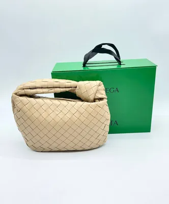 Bottega Veneta | Fancy bags, Bottega veneta bag, Mood board fashion