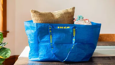 IKEA's New Tote Bag Is the Hottest Thing on TikTok Right Now | Apartment  Therapy