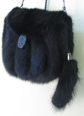 сумочка. Мех норки. | Trending handbag, Fur bag, Fur handbags