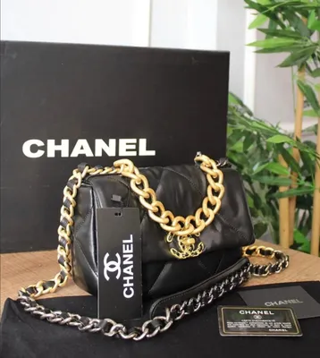 Сумка Chanel 19: стоит ли покупать? Полный обзор новой «It bag» Chanel