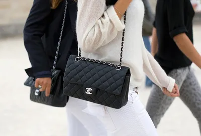 Pin by Nikki on Purses | Chanel, Red bottoms, Luxury women