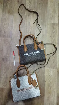Michael Kors Jet Set Travel Large Messenger Bag (Black): Handbags:  Amazon.com