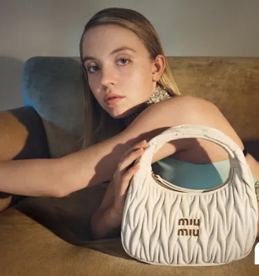 https://domino.ua/ru/miu-miu-bags-white-175170