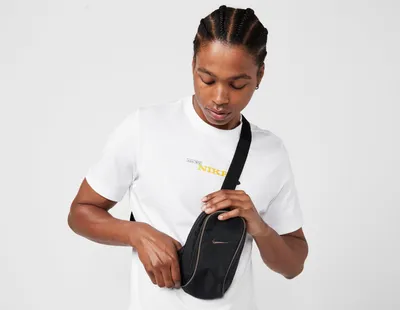 W Nike Futura 365 Crossbody Bag – Laced.