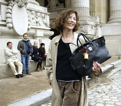 How to Buy a Birkin Bag, According to an Expert