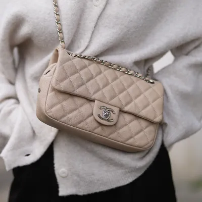 Guide To: Chanel Flap Bag Sizes | myGemma