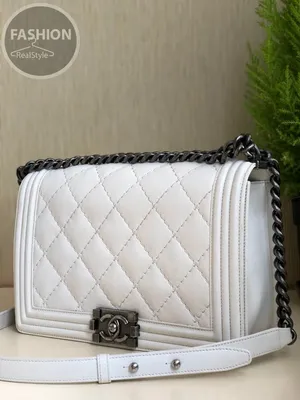 Сумки Chanel оригинал в Москве, кожаные, оригинальные сумки Шанель купить  новые и бу выгоднее чем в ломбарде
