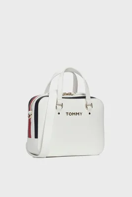 Купить Женская белая сумка через плечо TH CORPORATE MINI TRUNK Tommy  Hilfiger Tommy Hilfiger AW0AW06820 – Киев, Украина. Цены в… | Tommy, Md  fashion, Tommy hilfiger