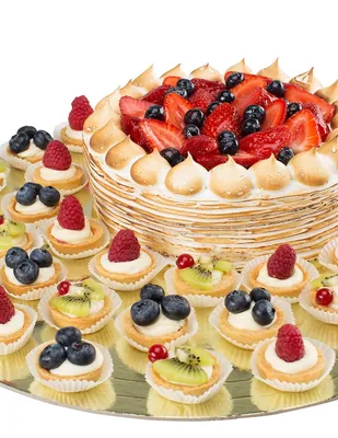 Торт с пирожными на годовщину свадьбы: фото, цены, отзывы, заказать с  доставкой в Санкт-Петербурге Торты на годовщину свадьбы