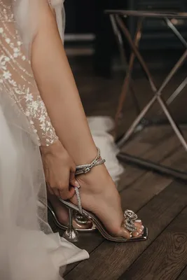 Свадебная обувь для невесты осенью