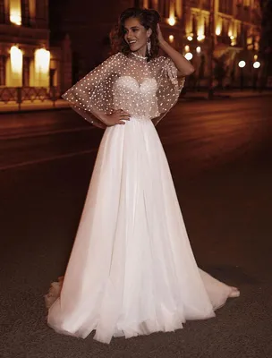Свадебное платье принцесса с кейпом купить в Москве
