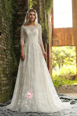Свадебное платье Каролина с кружевом купить в магазине свадебных и вечерних  платьев DressAll.