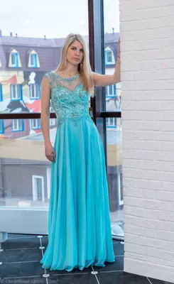 Вечернее платье в стиле ампир голубого цвета