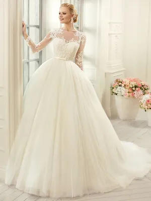 Свадебное платье 0219a. Салон Sacura wedding dresess в Москве.