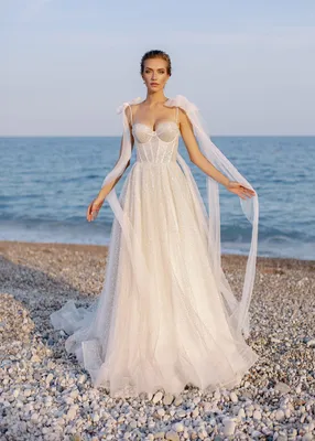 Свадьба на пляже: образ для невесты - Разное - Свадебные статьи - Свадебный  салон «Celebrity»