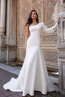 Свадебные платья для невысоких девушек 2023: самые модные и красивые