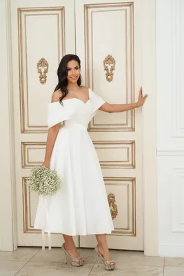 Пышные платья уже не в моде? Какие модели свадебных платьев стоит выбрать в  этом году