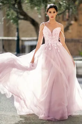 Свадебное платье розового цвета Gabbiano Fiya | Купить свадебное платье в  салоне Валенсия (Москва)