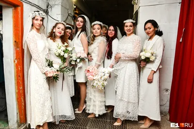Особенности российской свадебной моды 90-х: 7 фото, навевающих ностальгию |  ИА “Тульская Пресса”