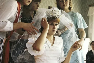 Какие наряды были популярны на свадьбах в СССР 80-х годов