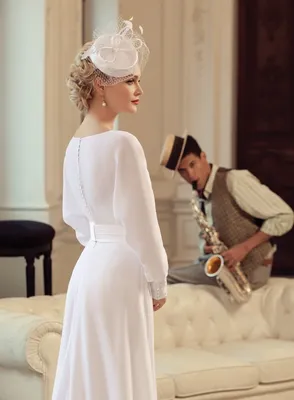 Китаец коллекционирует Барби и создаёт для них свадебные платья из  туалетной бумаги