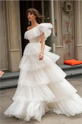 Свадебные платья Pronovias (ФОТО): элегантность и изысканность для невесты  - trendymode.ru
