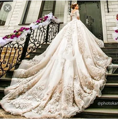 Роскошные свадебные платья - 89 фото
