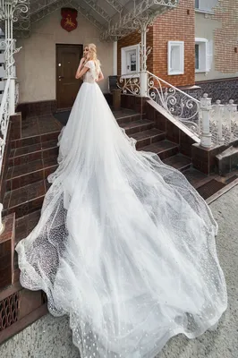 Недорогое свадебные платья Rosanna до 10000₽. Купить в Москве.