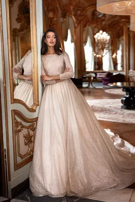 Закрытое свадебное платье со шлейфом артикул 180115 цвет пыльный👗 напрокат  9 900 ₽ ⭐ купить 101 000 ₽ в Екатеринбурге