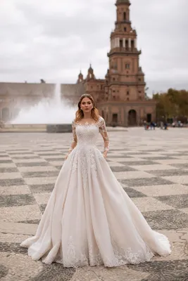 Закрытые свадебные платья – купить в Москве
